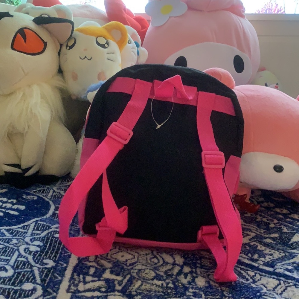 Hello kitty backpack - Picture 3 of 4